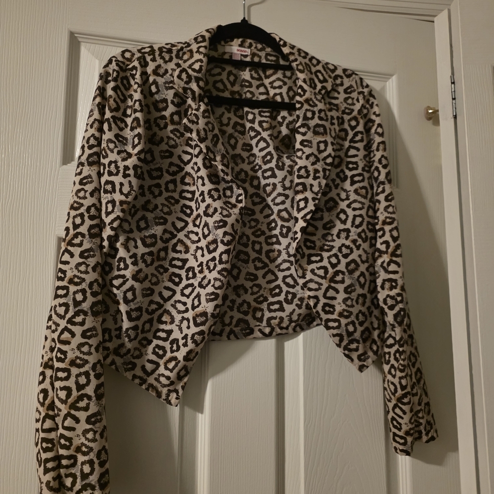 FLASH SALE- Bongo Leopard Print Blazer